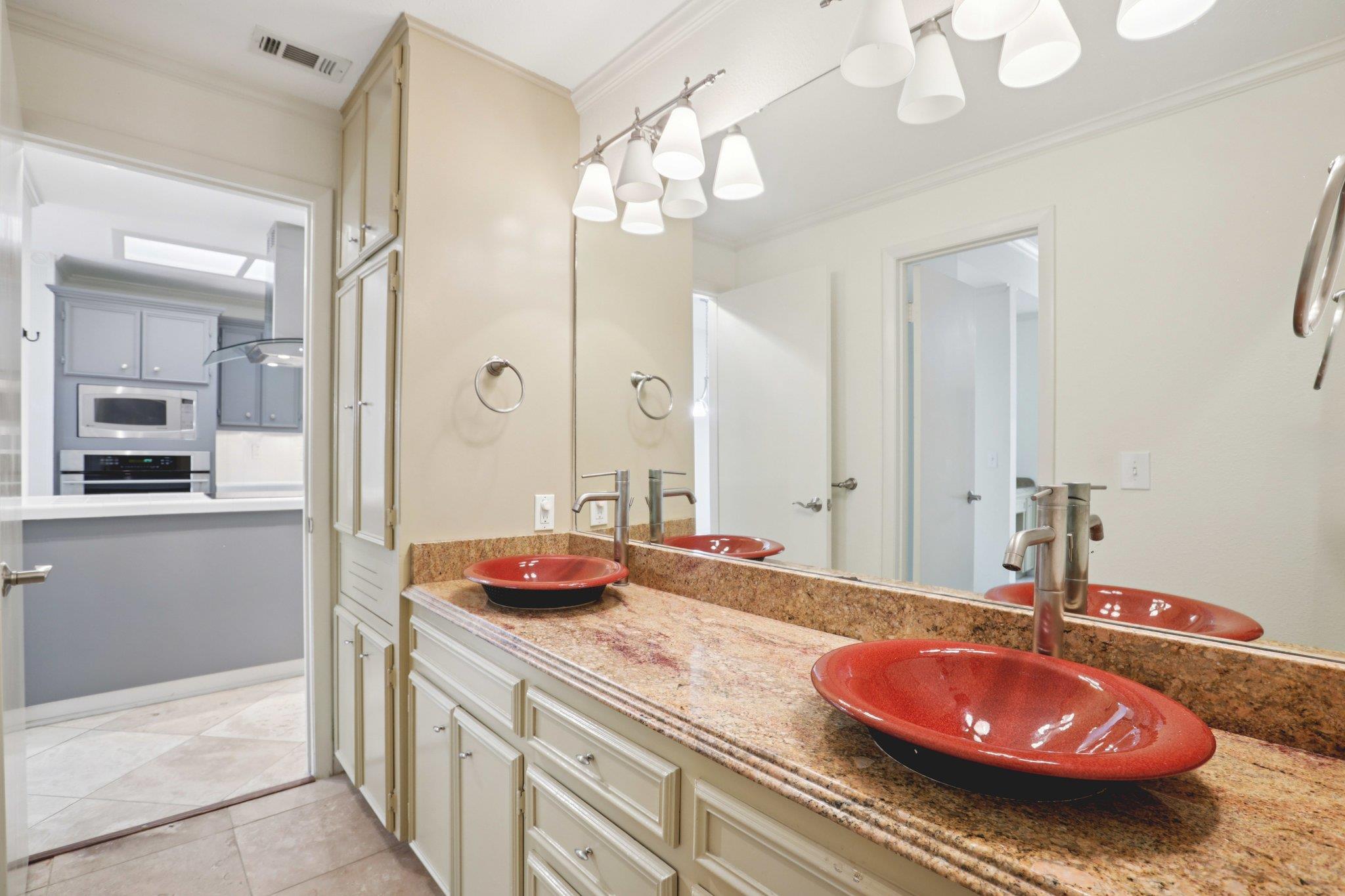 7216 Chimney Corners Austin TX 78731