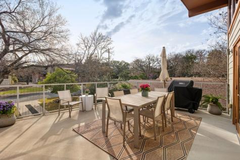 1700 Ravey Street Austin TX 78704