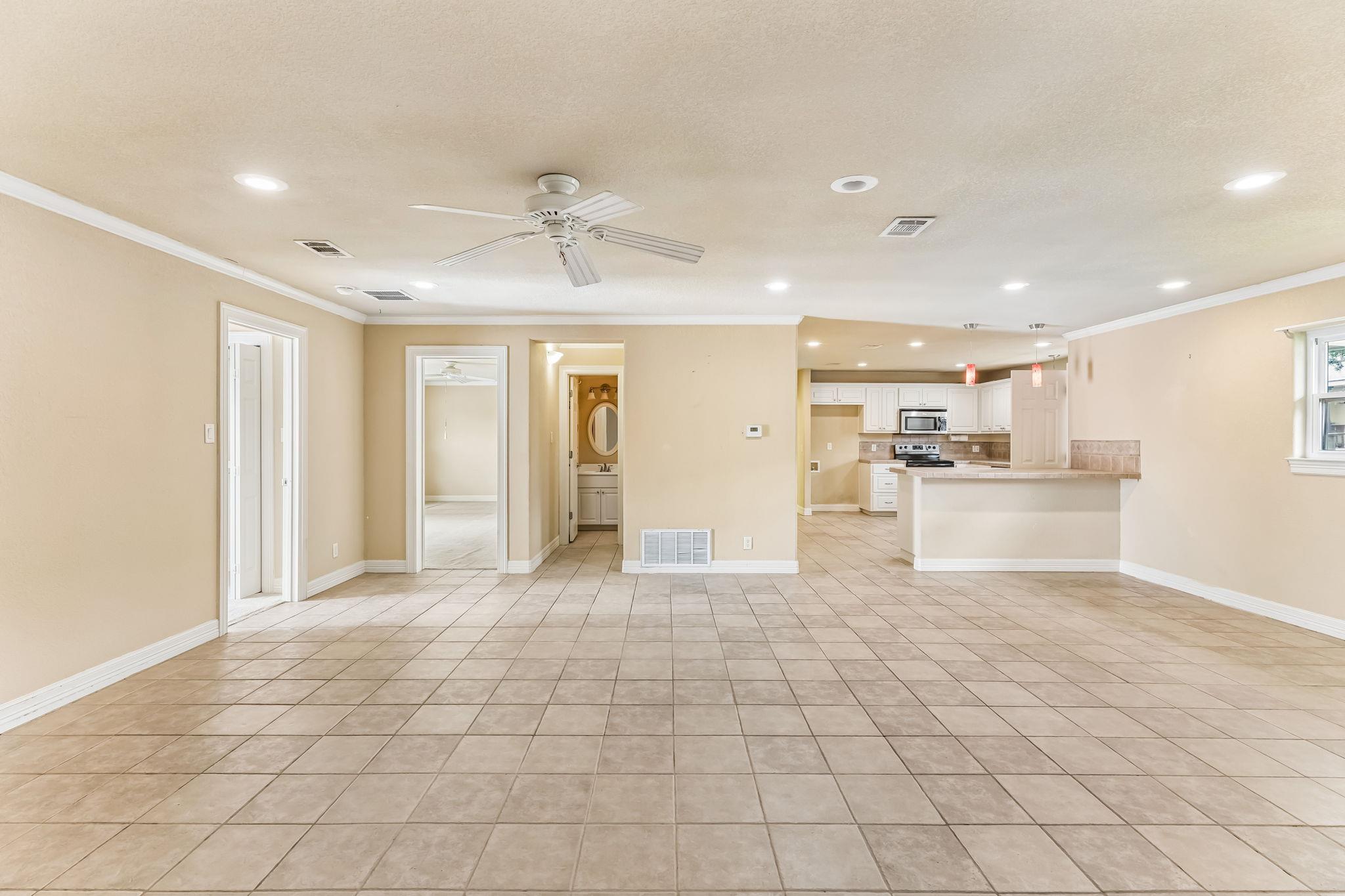 1919 American Drive Lago Vista TX 78645