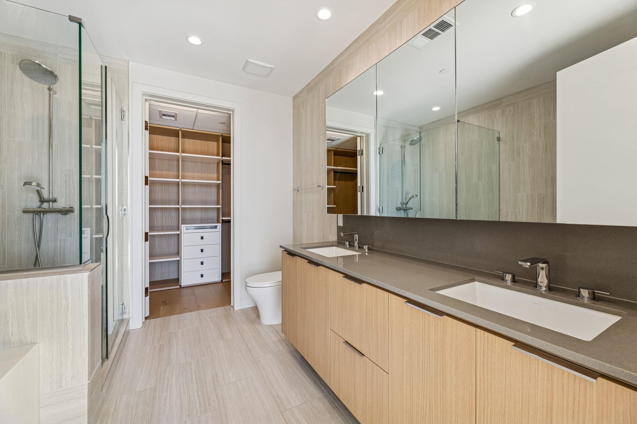 44 East Avenue Austin TX 78701