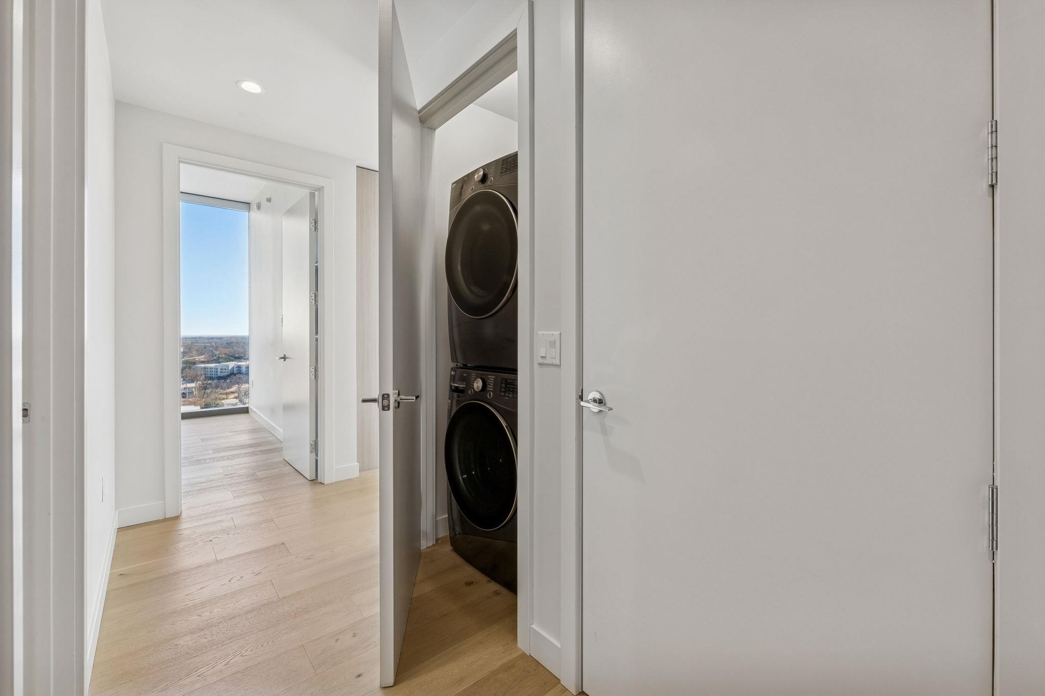 44 East Avenue Austin TX 78701