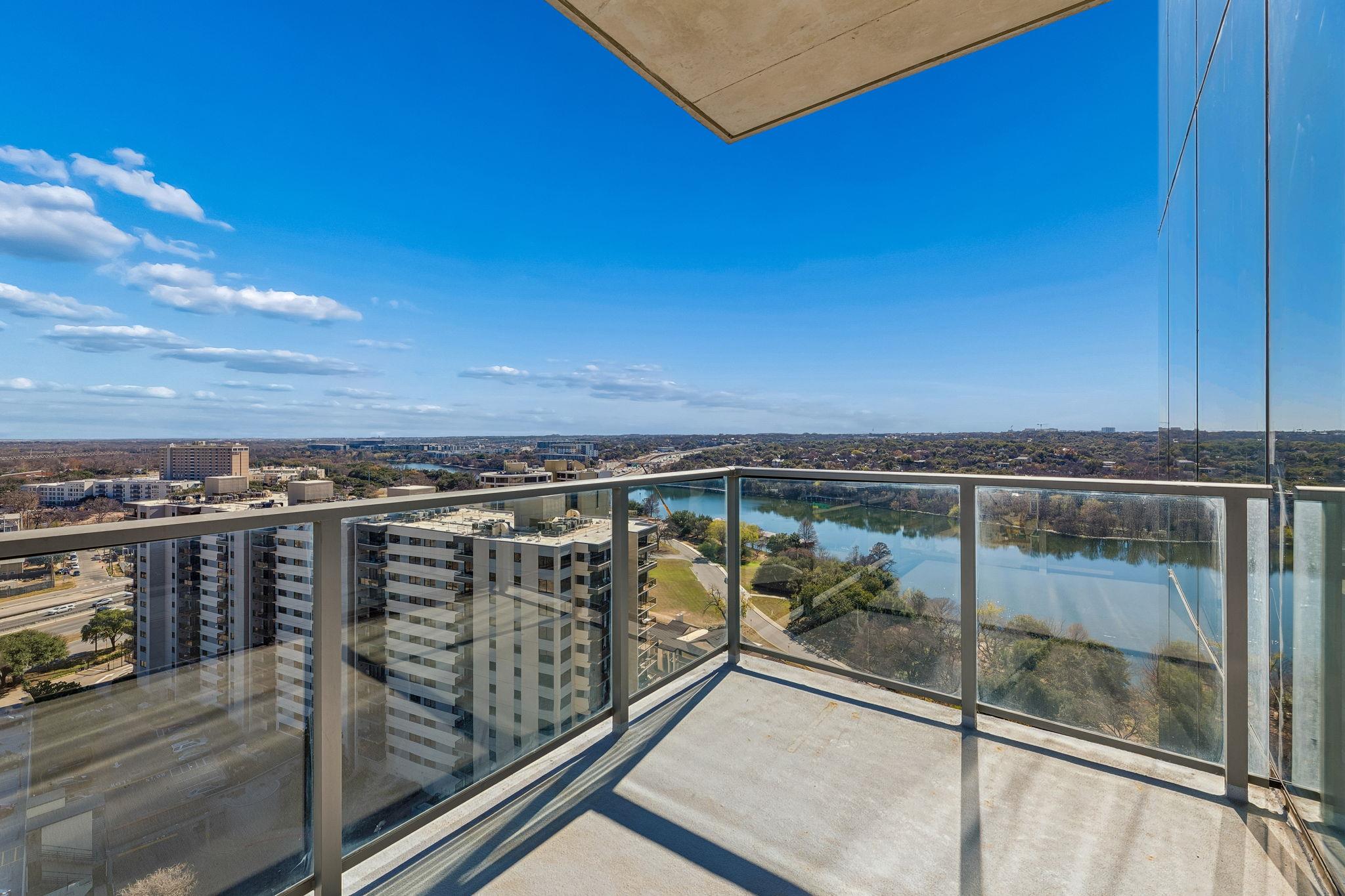 44 East Avenue Austin TX 78701
