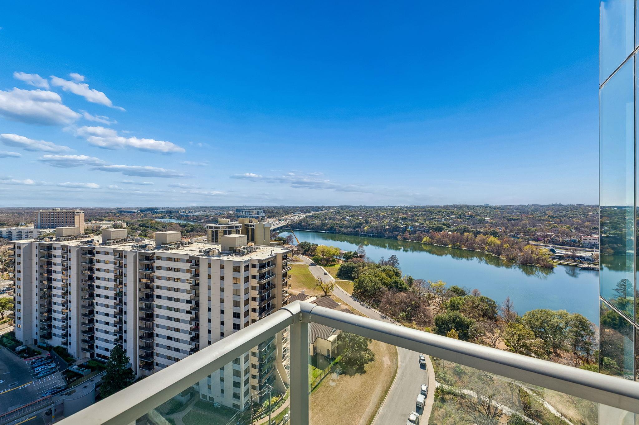 44 East Avenue Austin TX 78701