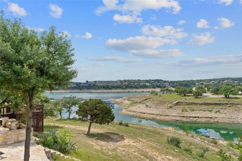 287 Venture Boulevard Point Venture TX 78645