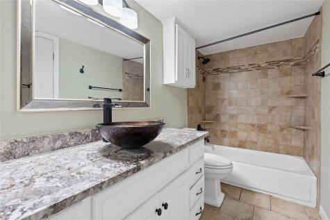 287 Venture Boulevard Point Venture TX 78645