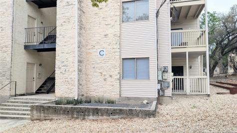 1013 Chestnut Street San Marcos TX 78666