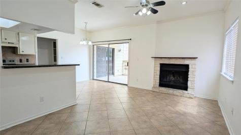 1013 Chestnut Street San Marcos TX 78666