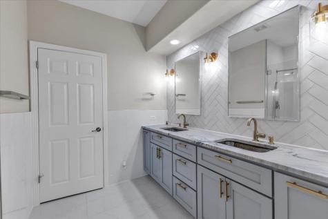 11558 Spicewood Parkway Austin TX 78750