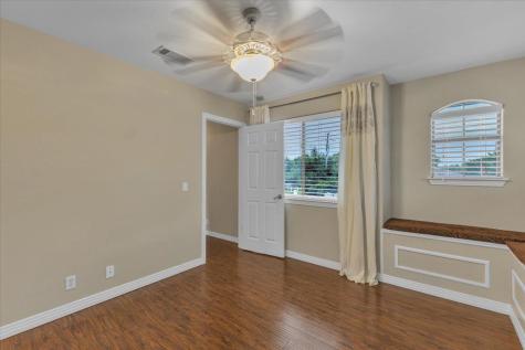 11558 Spicewood Parkway Austin TX 78750