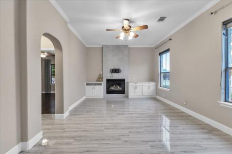 11558 Spicewood Parkway Austin TX 78750