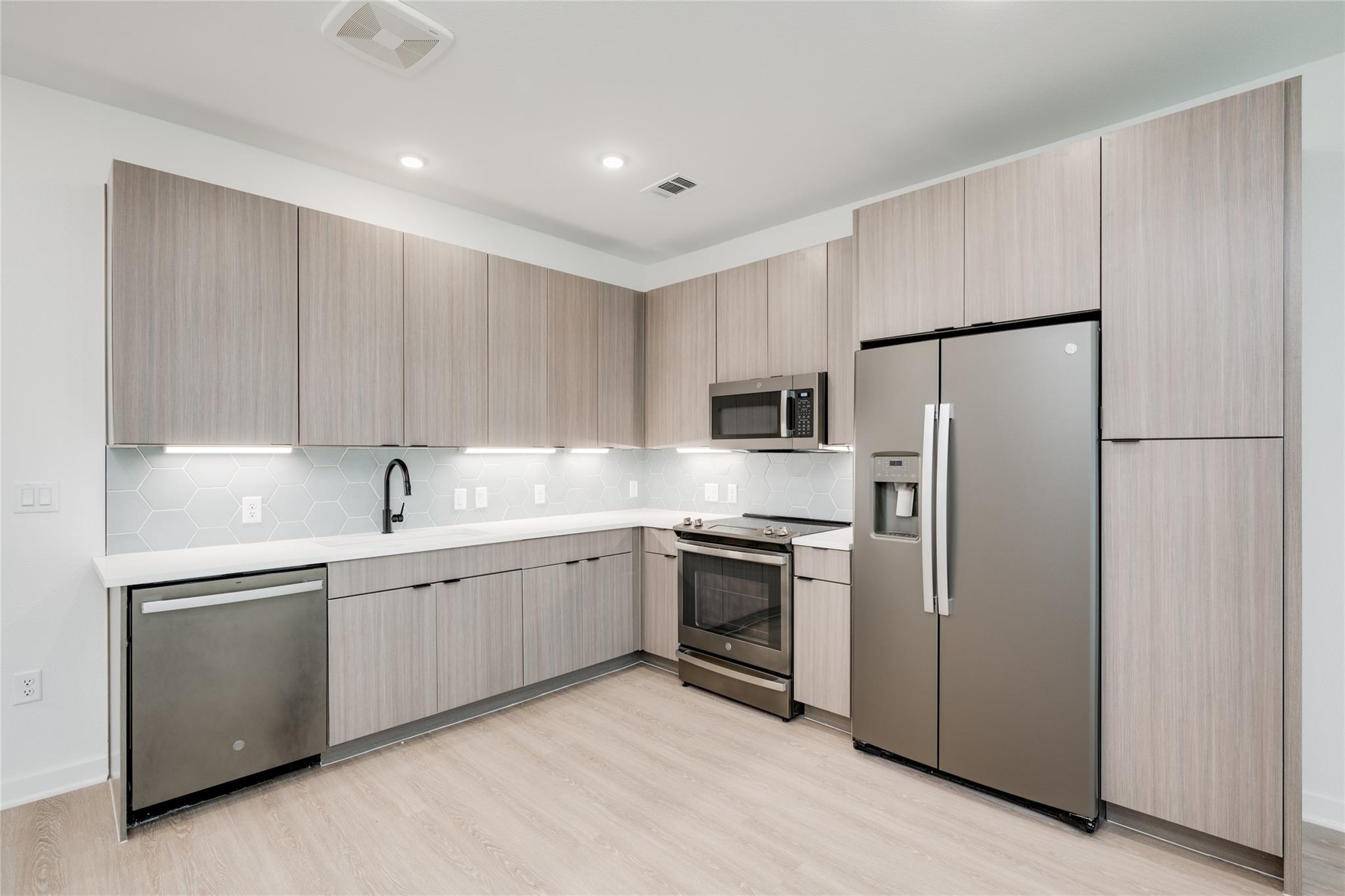 4802 S Congress Avenue Austin TX 78745