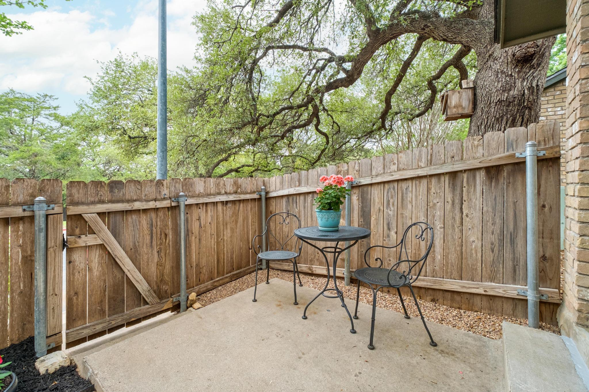 1015 E Yager Lane Austin TX 78753