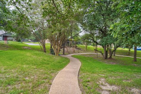 1015 E Yager Lane Austin TX 78753