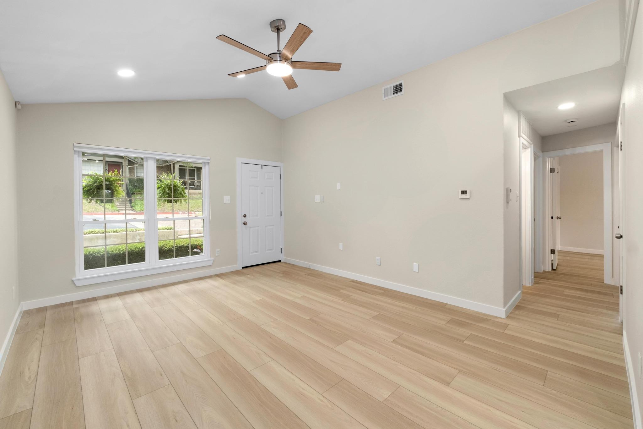 1015 E Yager Lane Austin TX 78753