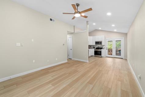 1015 E Yager Lane Austin TX 78753