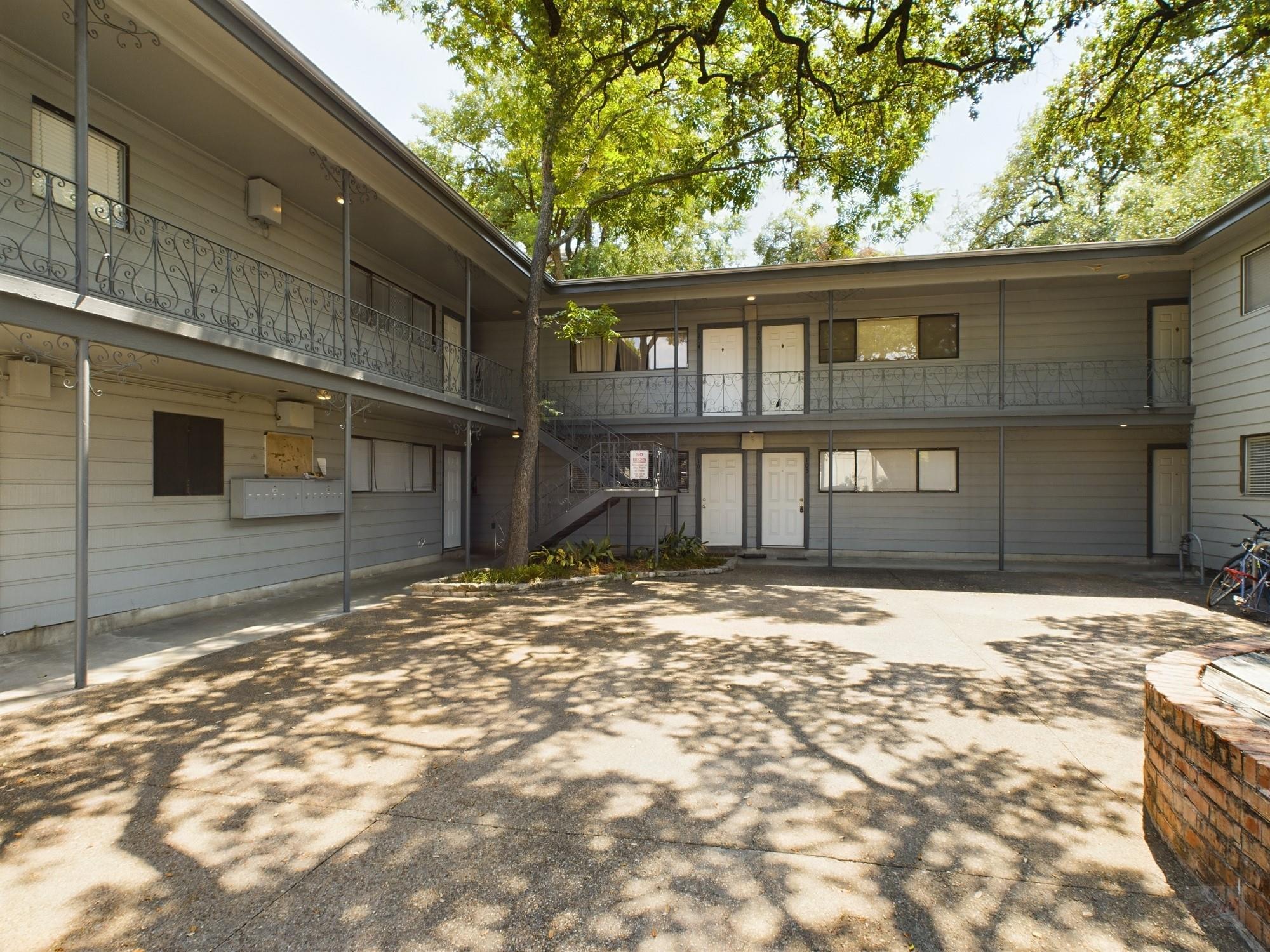 803 W 28th Street Austin TX 78705