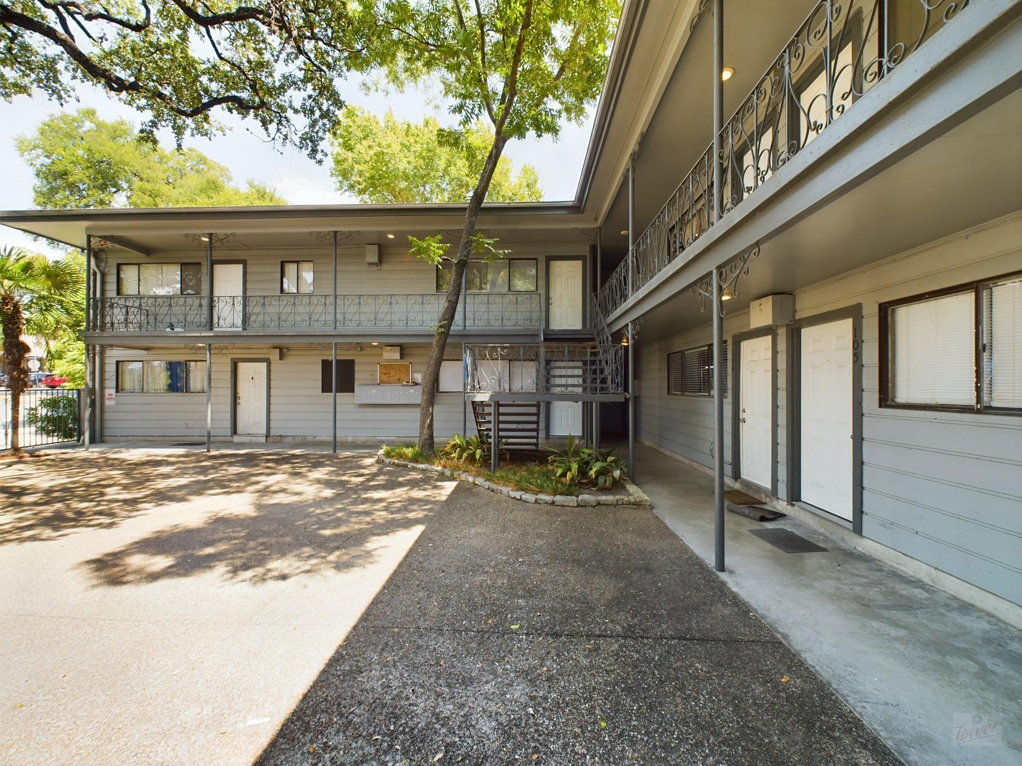 803 W 28th Street Austin TX 78705