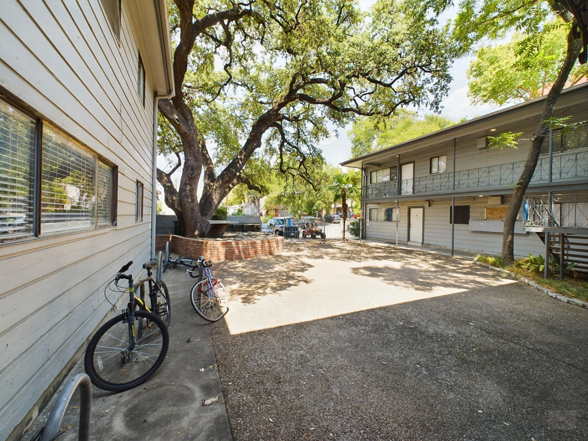 803 W 28th Street Austin TX 78705