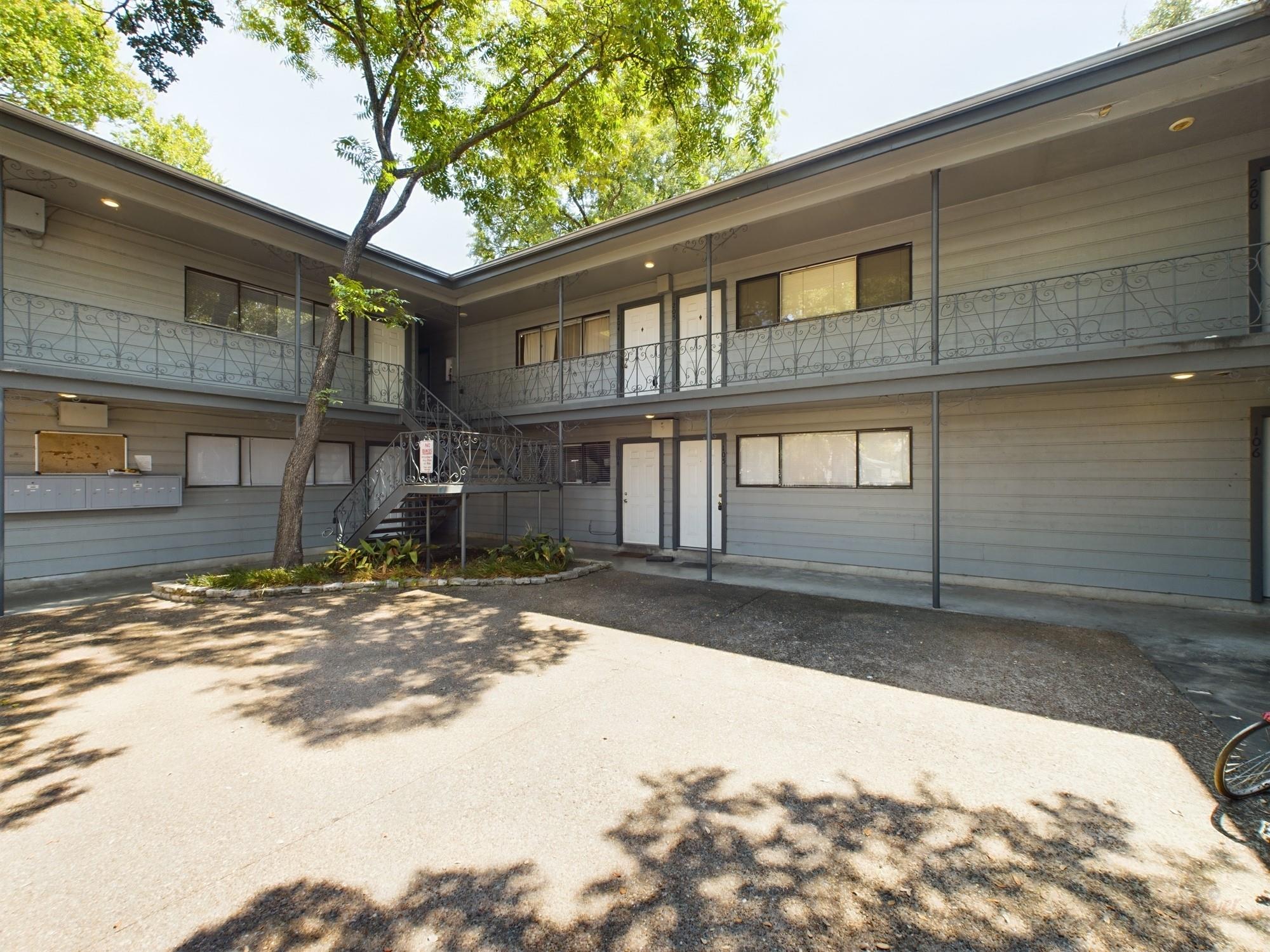 803 W 28th Street Austin TX 78705