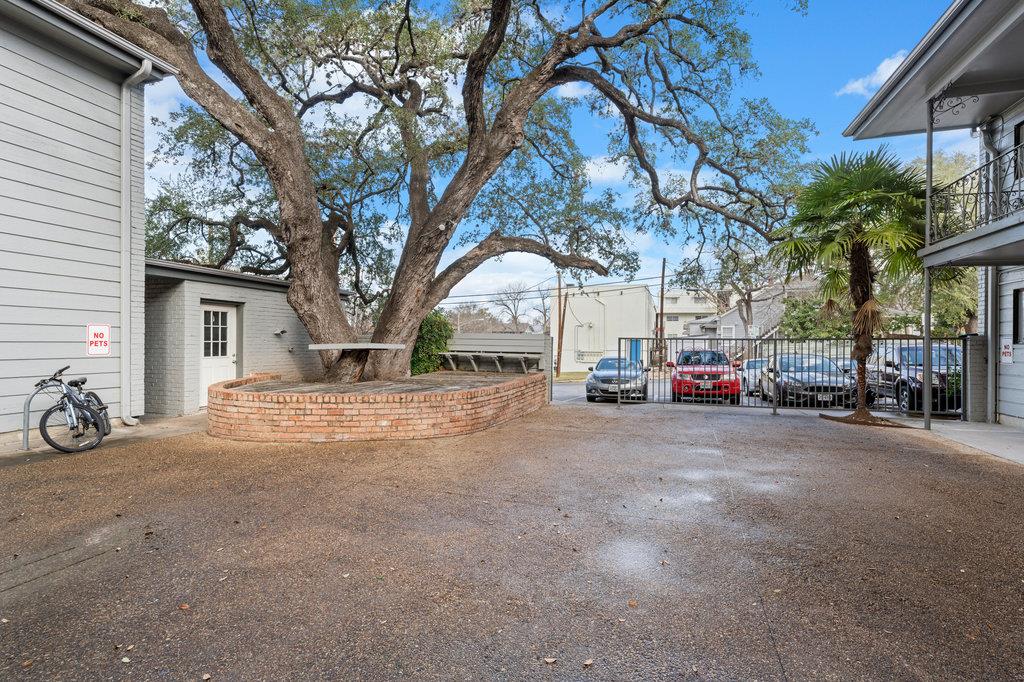 803 W 28th Street Austin TX 78705