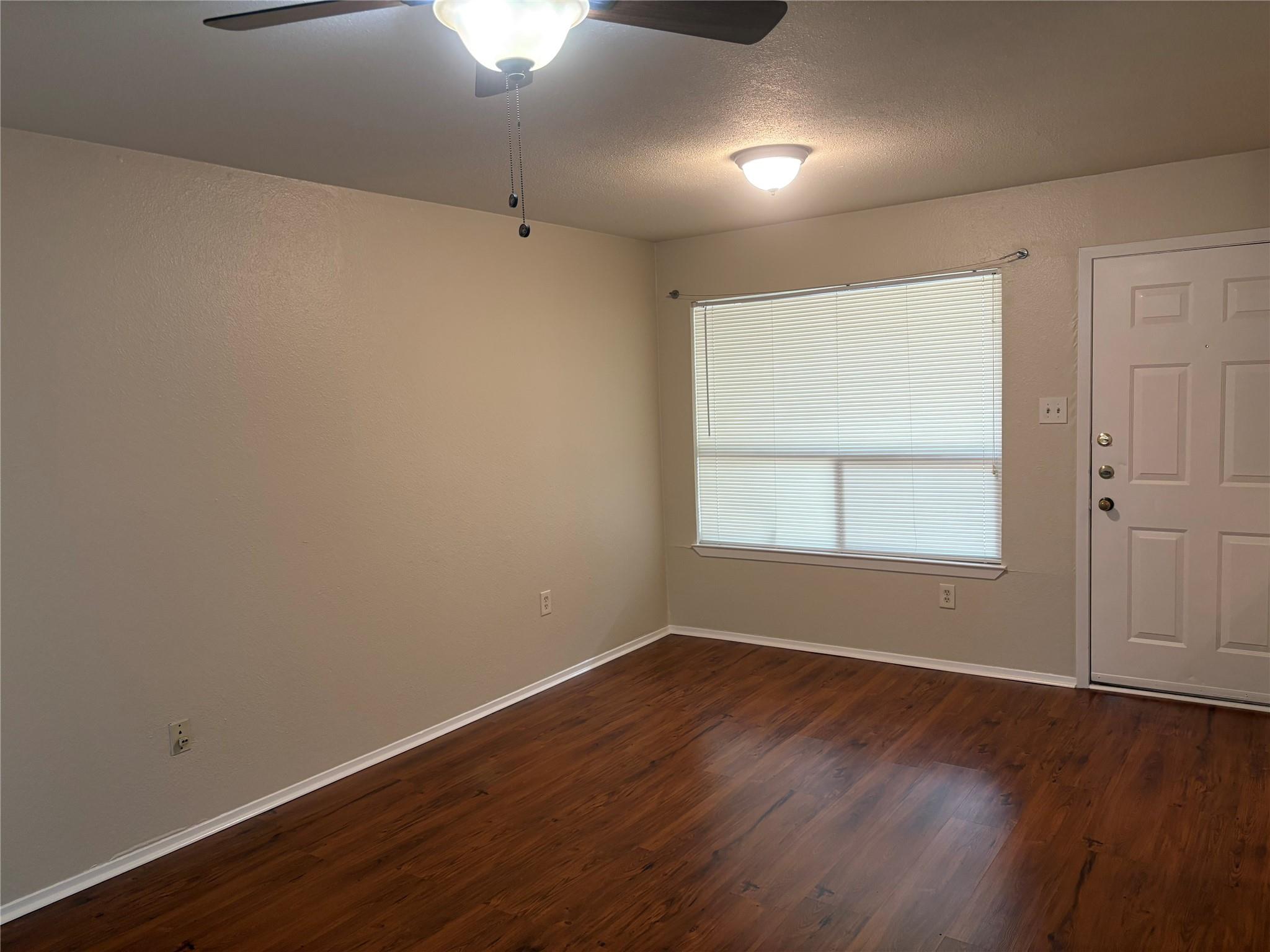 1514 Parker Lane Austin TX 78741