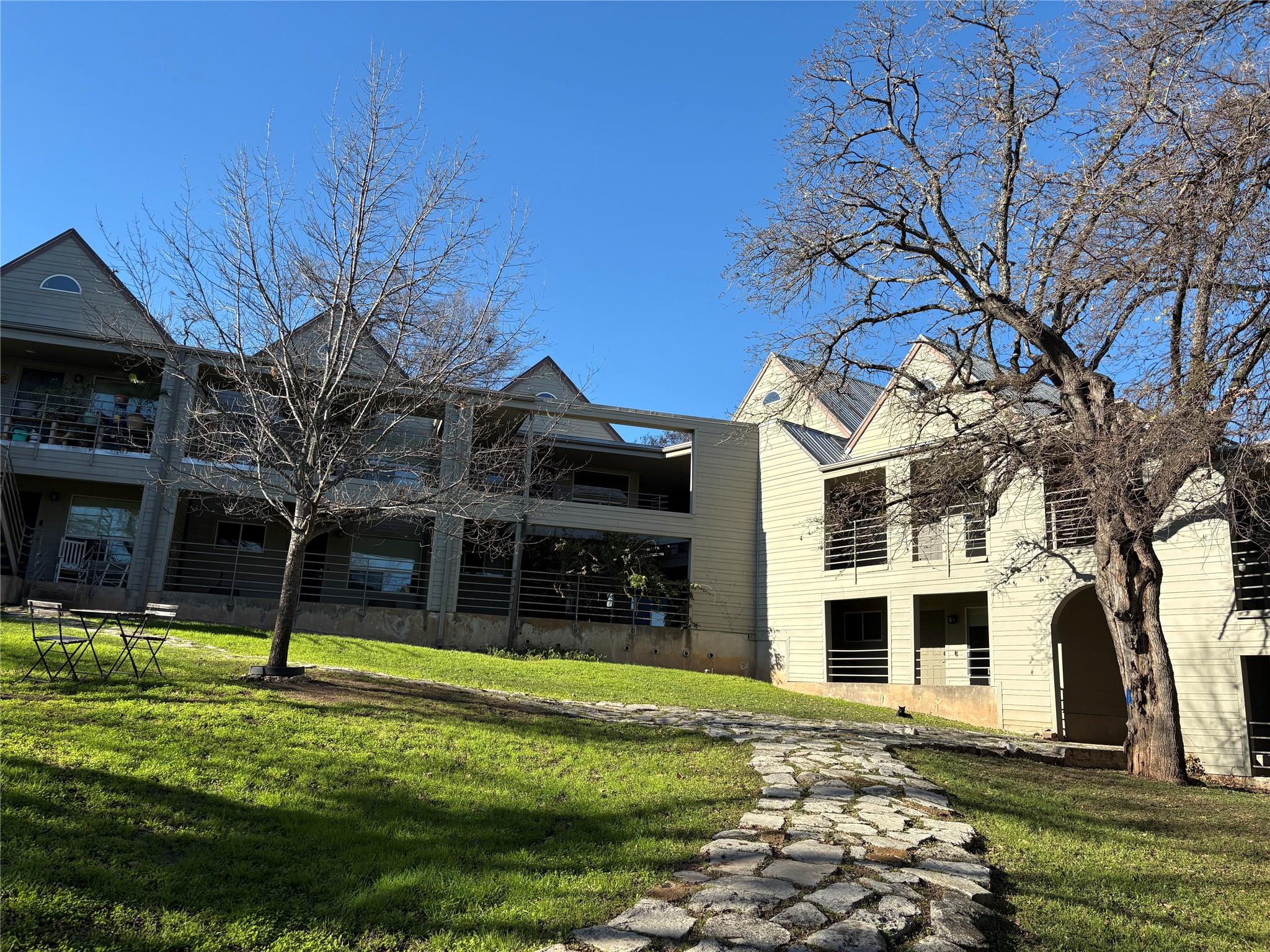 1514 Parker Lane Austin TX 78741