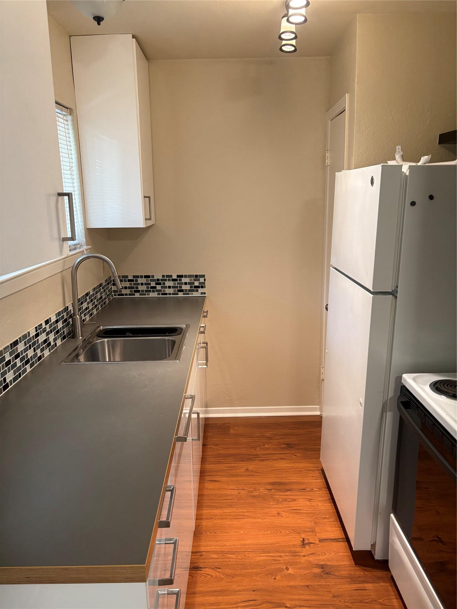 1514 Parker Lane Austin TX 78741