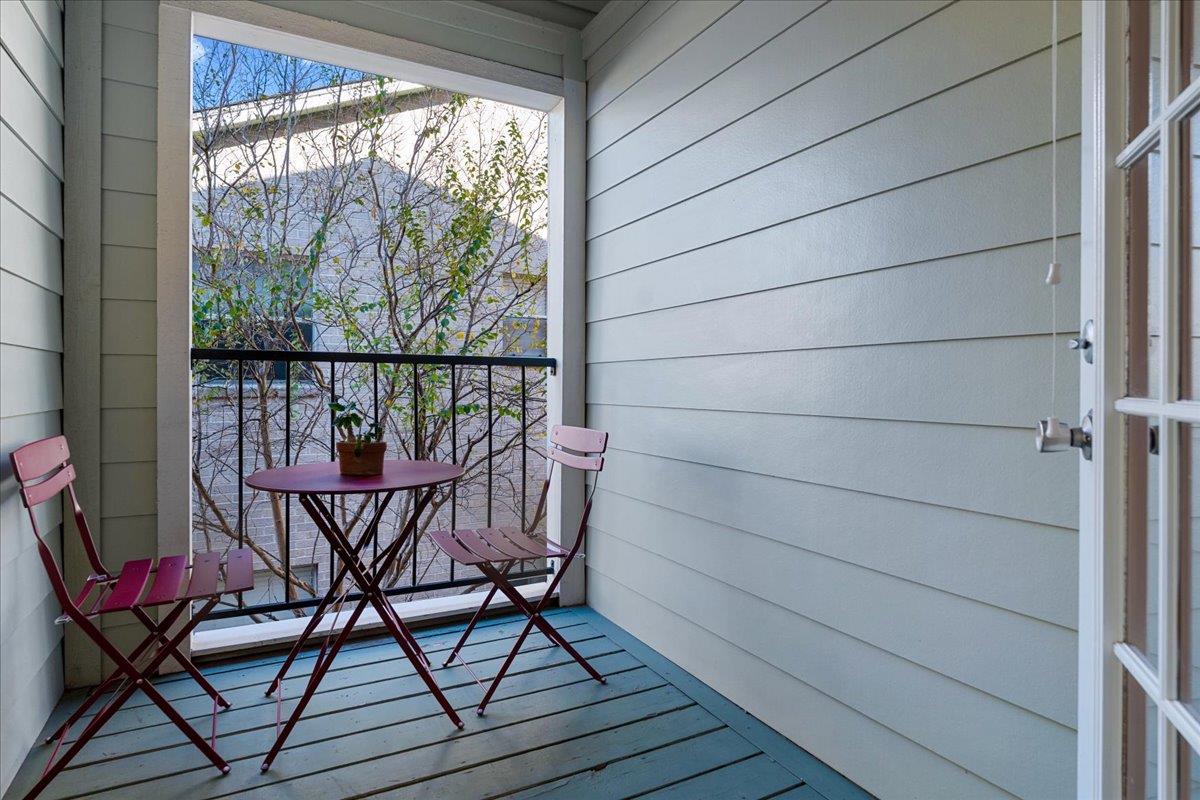 2104 Cullen Avenue Austin TX 78757