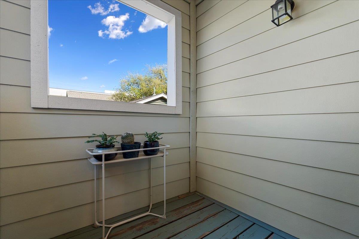 2104 Cullen Avenue Austin TX 78757