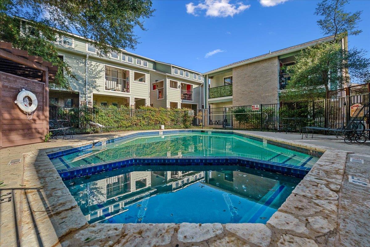 2104 Cullen Avenue Austin TX 78757