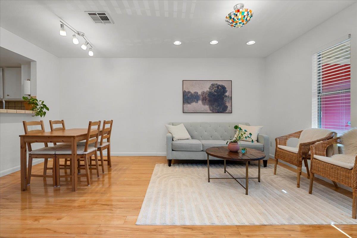 2104 Cullen Avenue Austin TX 78757