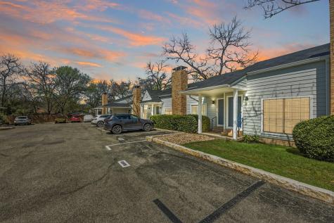 5604 Woodrow Avenue Austin TX 78756