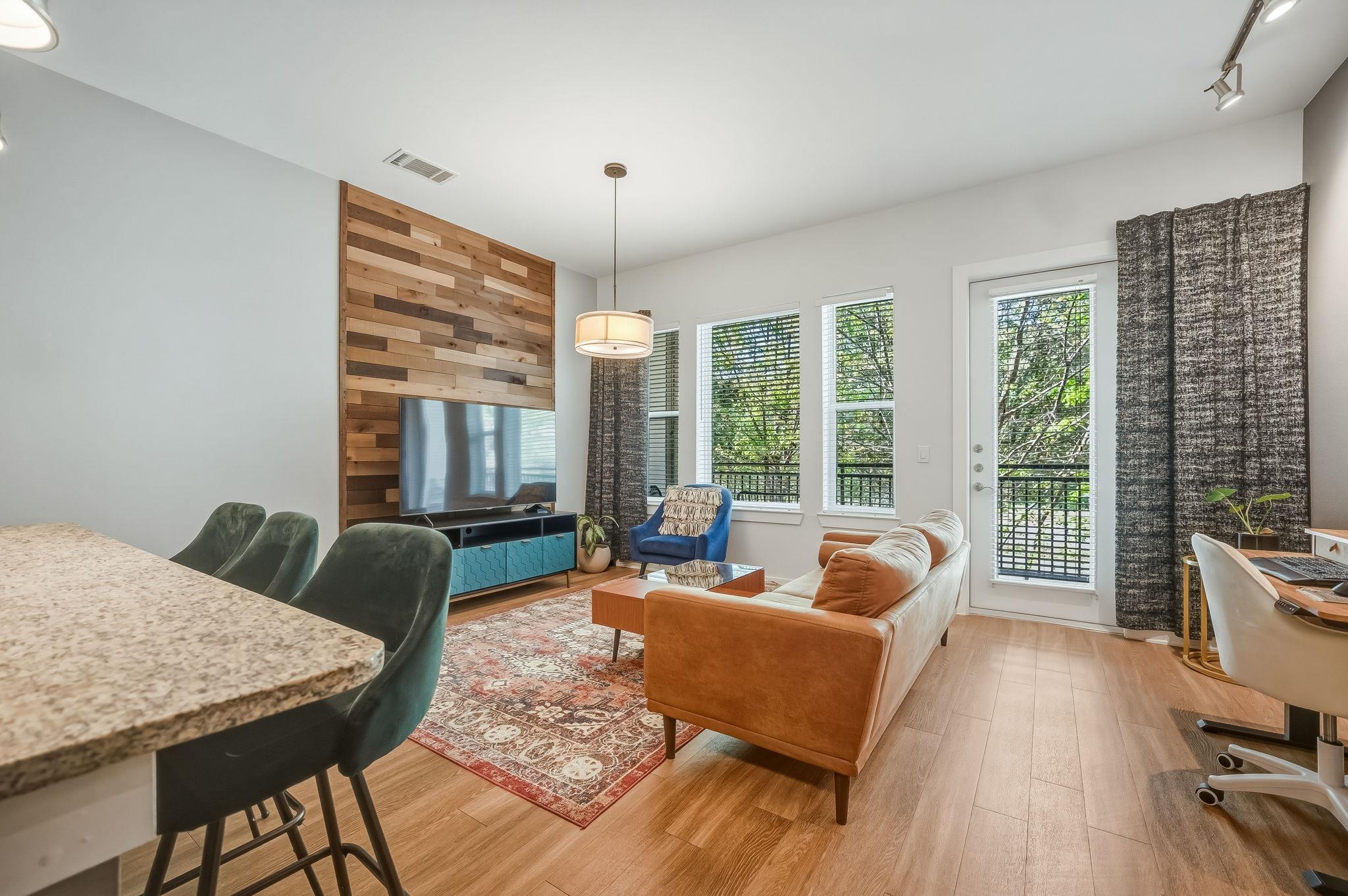 1900 Barton Springs Road Austin TX 78704