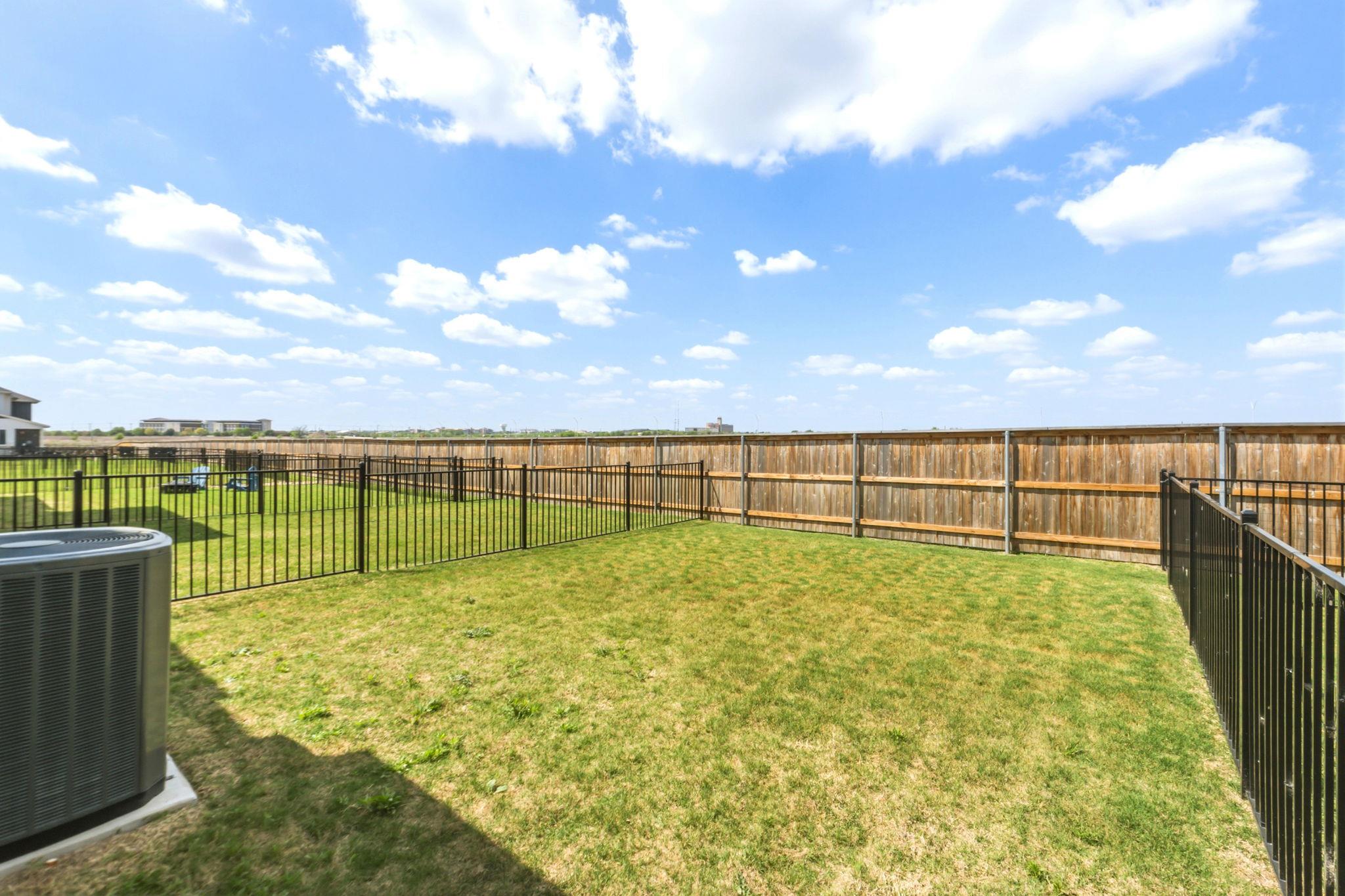 2576 Jack Nora Way Round Rock TX 78665
