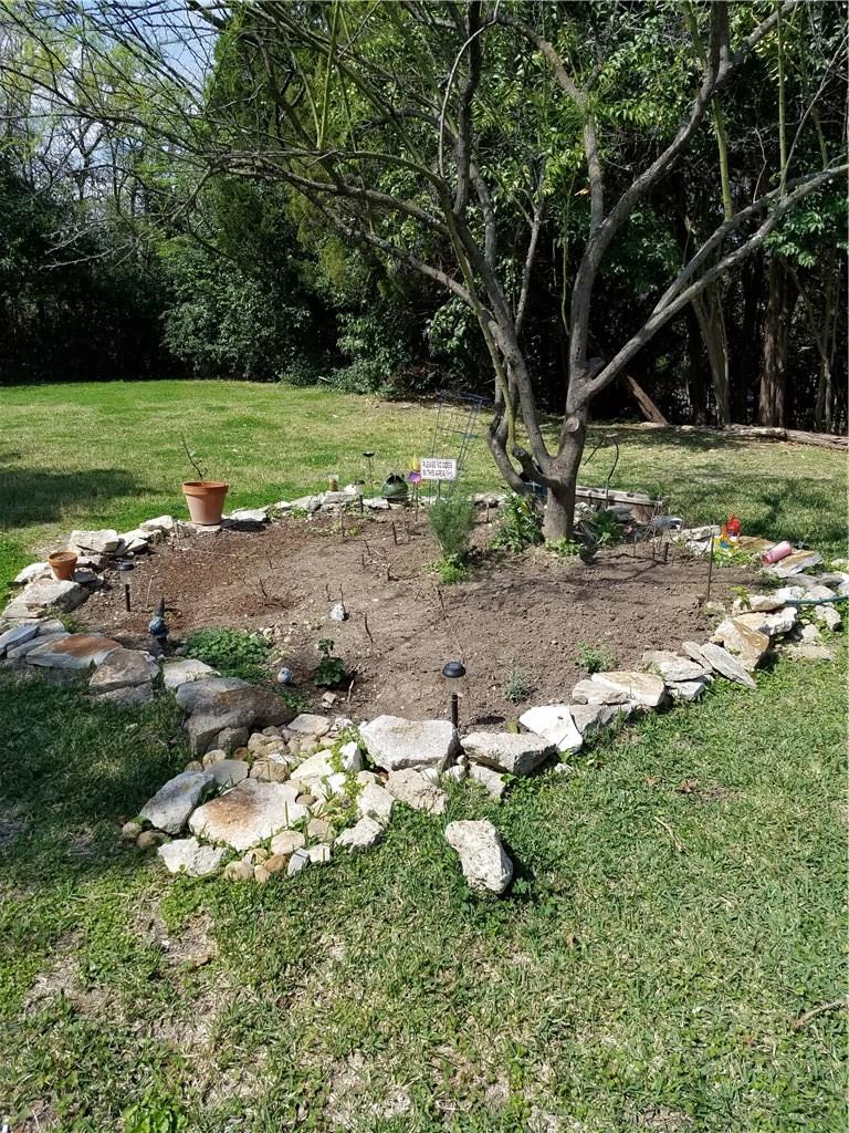 2450 Wickersham Lane Austin TX 78741