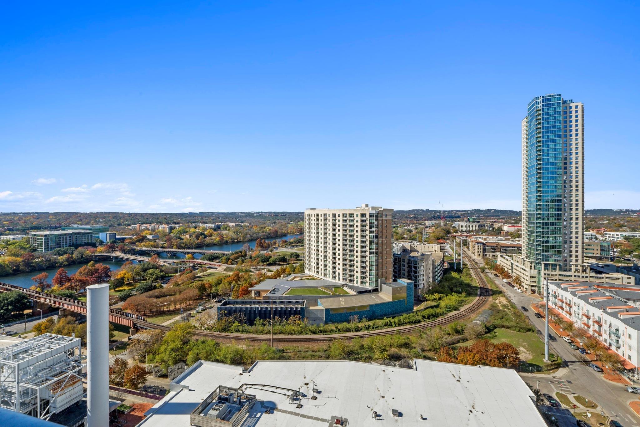 222 West Avenue Austin TX 78701
