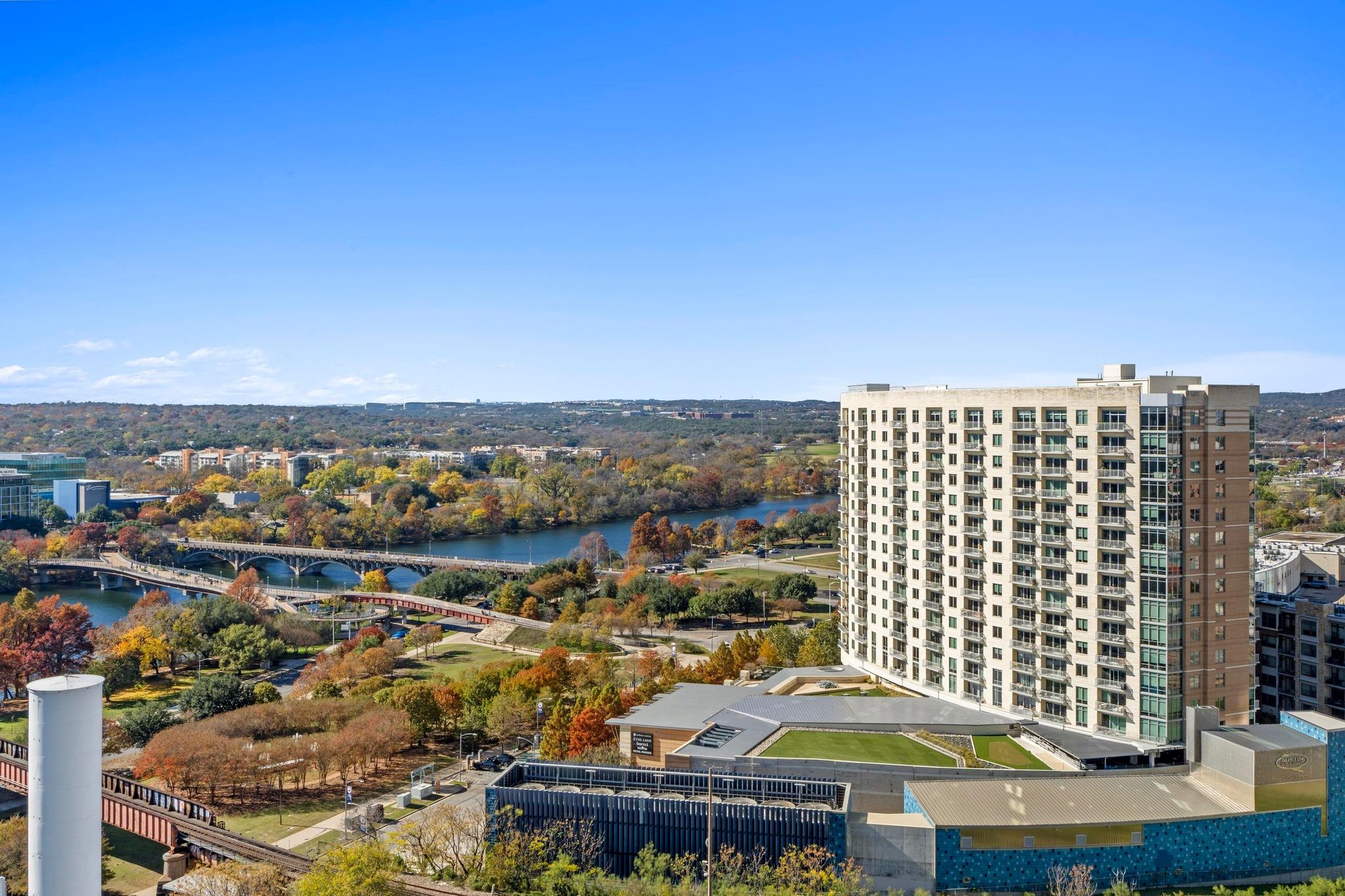 222 West Avenue Austin TX 78701