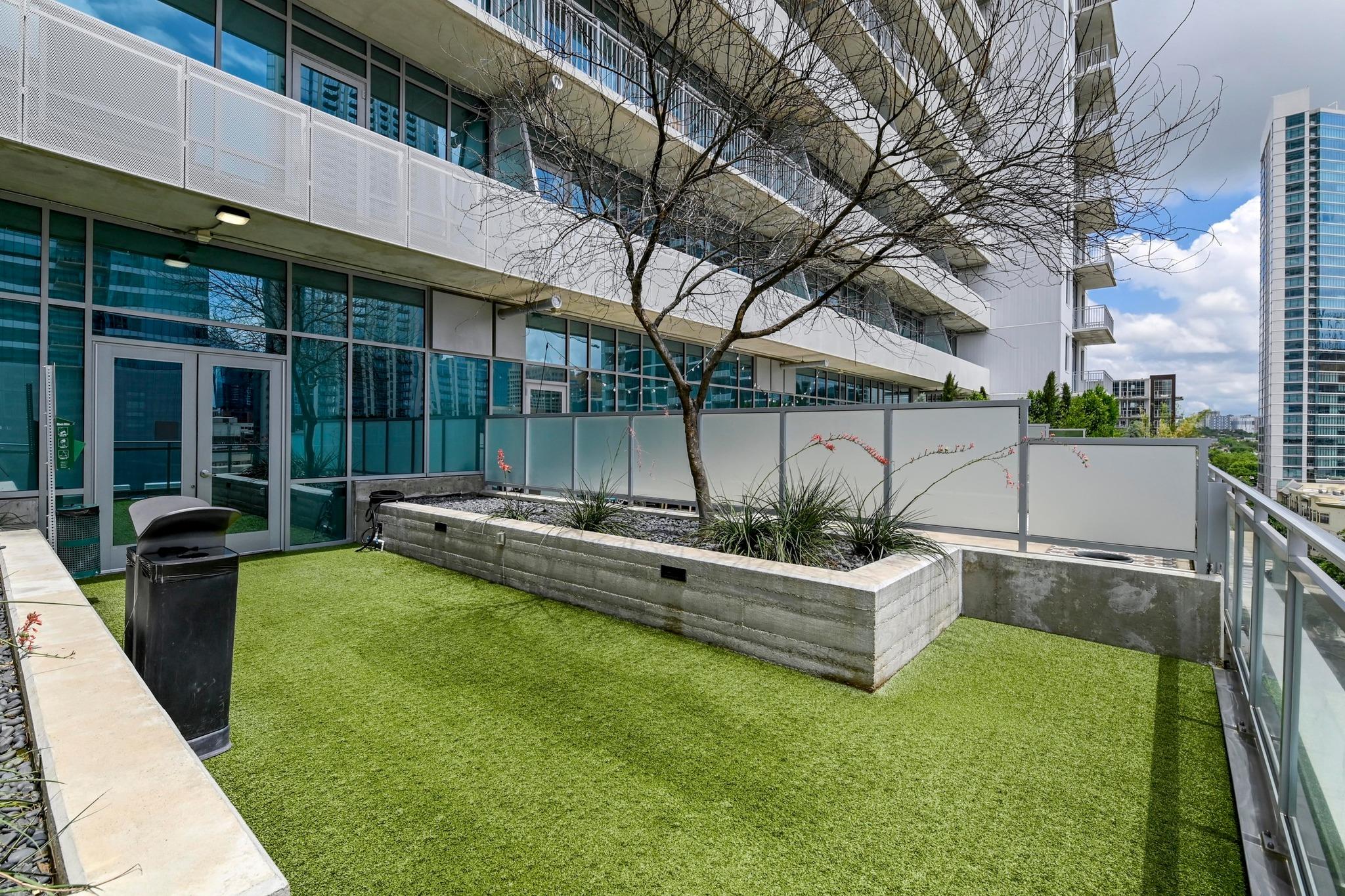 222 West Avenue Austin TX 78701