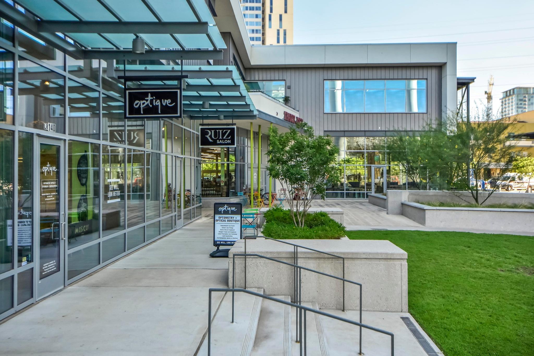 222 West Avenue Austin TX 78701