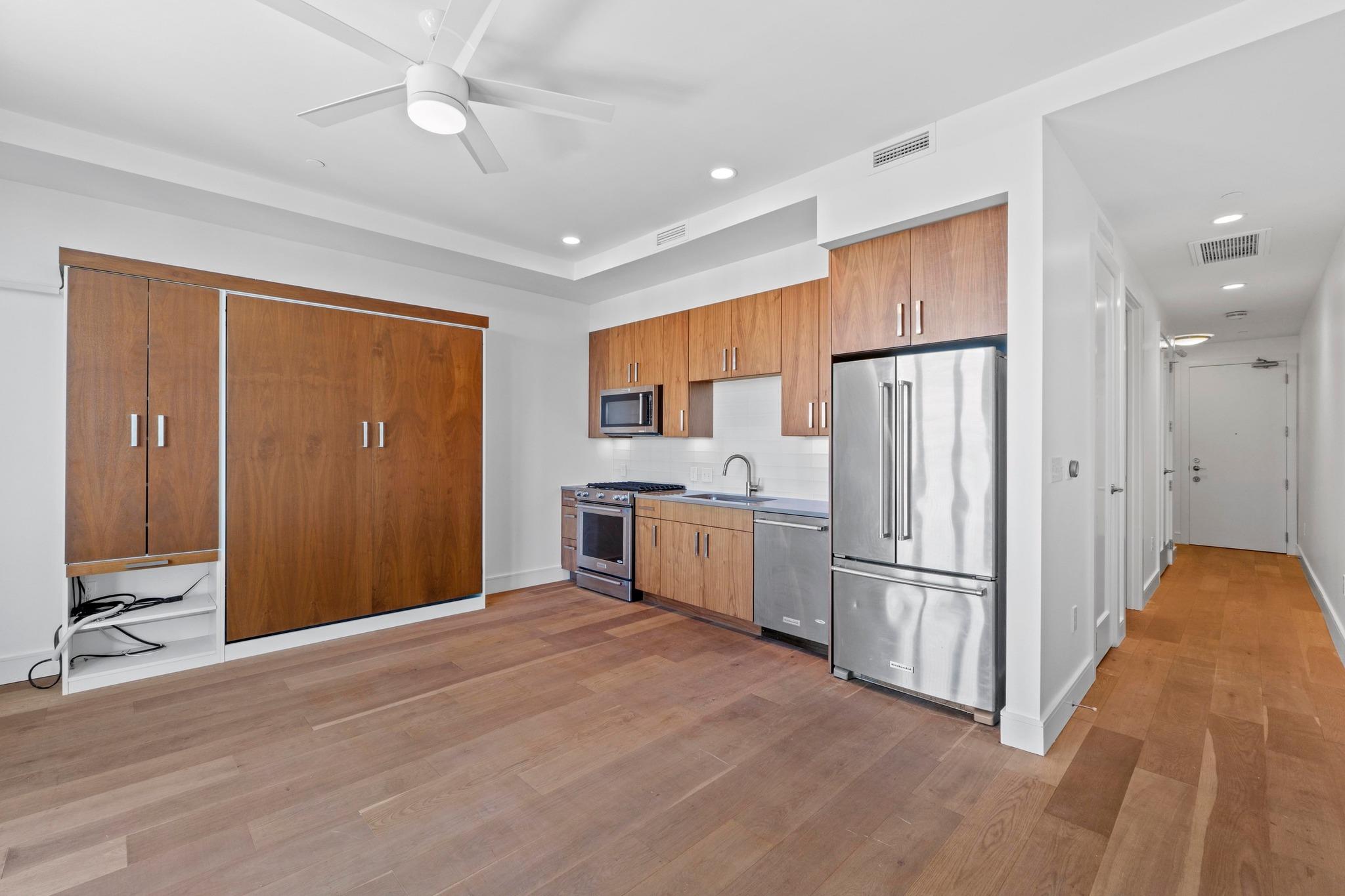 222 West Avenue Austin TX 78701