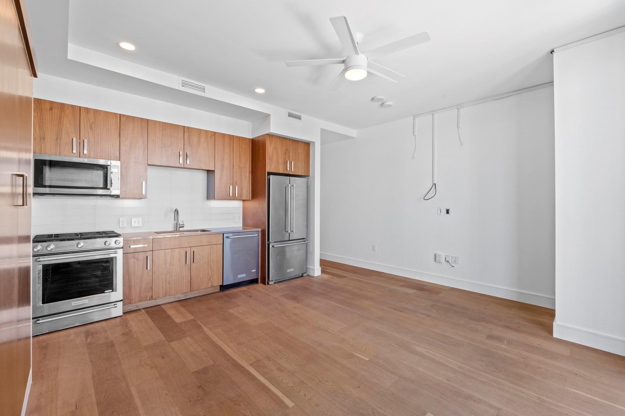 222 West Avenue Austin TX 78701