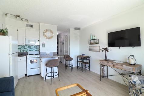 6102 Seawall Boulevard Galveston TX 77551