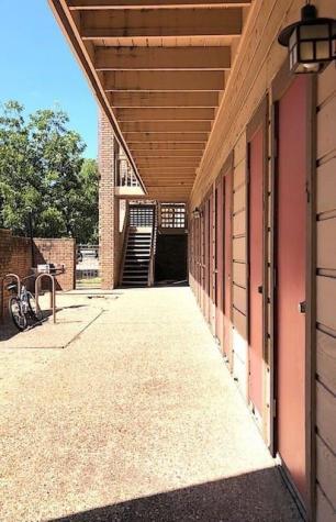 2210 Pearl Street Austin TX 78705