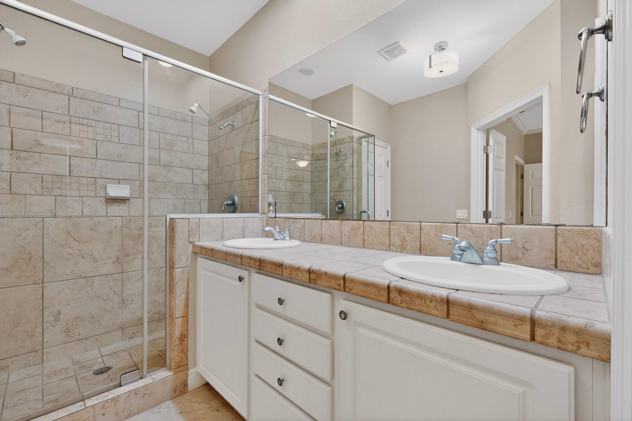 13933 Ashton Woods Circle Austin TX 78727