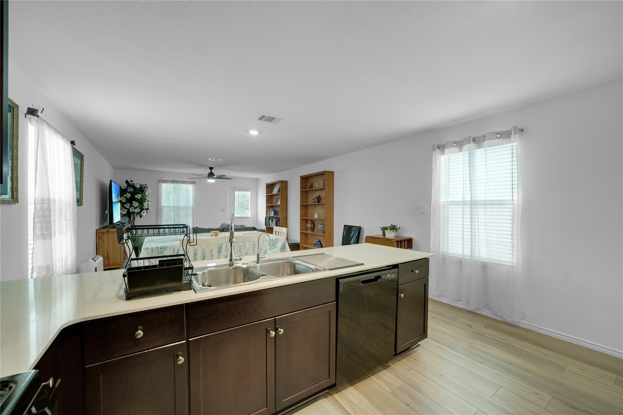 36 Trinity Circle Lockhart TX 78644