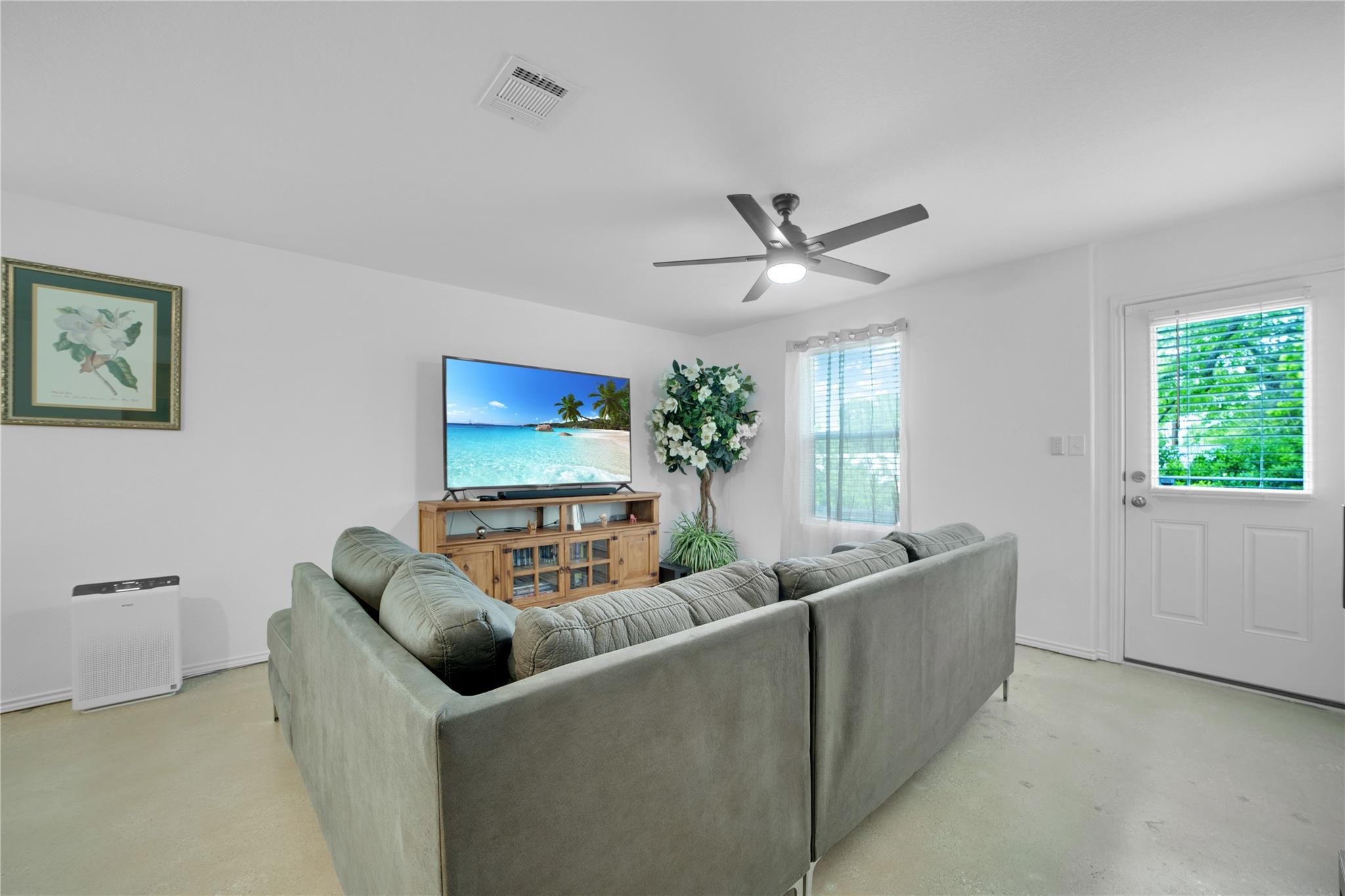 36 Trinity Circle Lockhart TX 78644