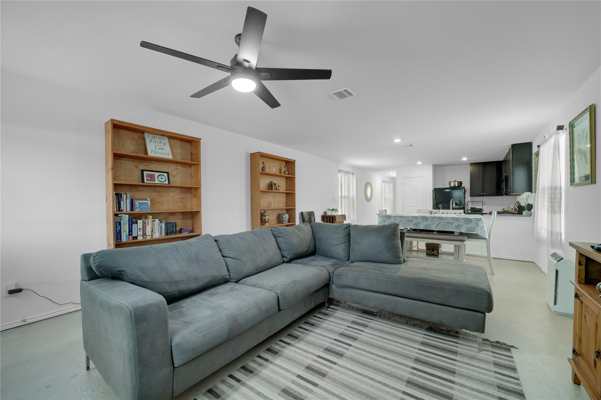 36 Trinity Circle Lockhart TX 78644