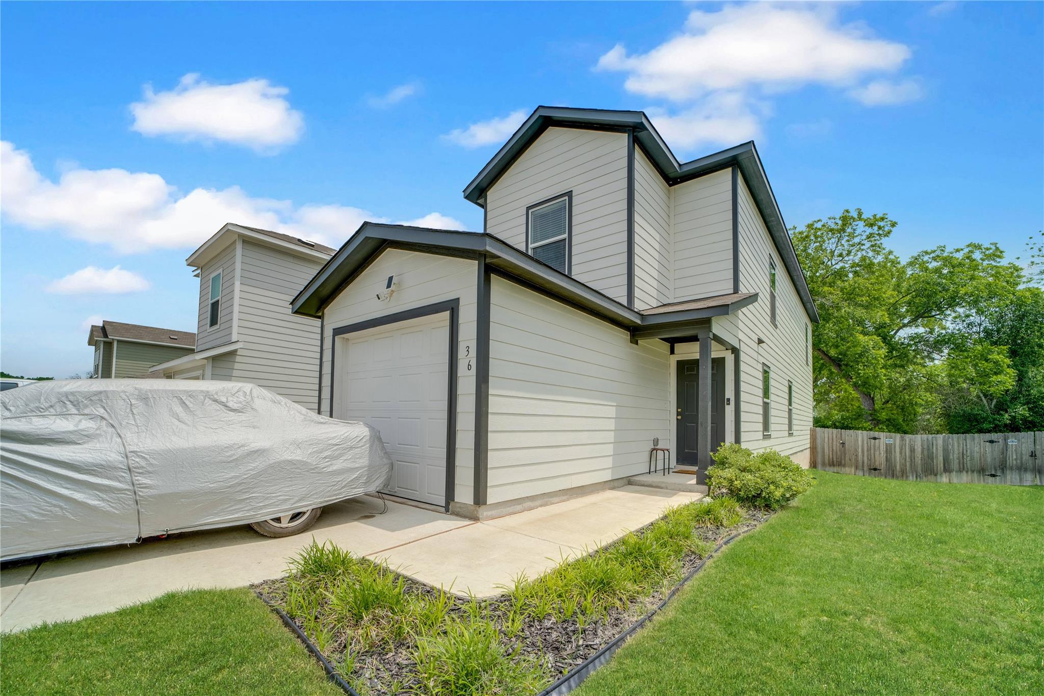 36 Trinity Circle Lockhart TX 78644