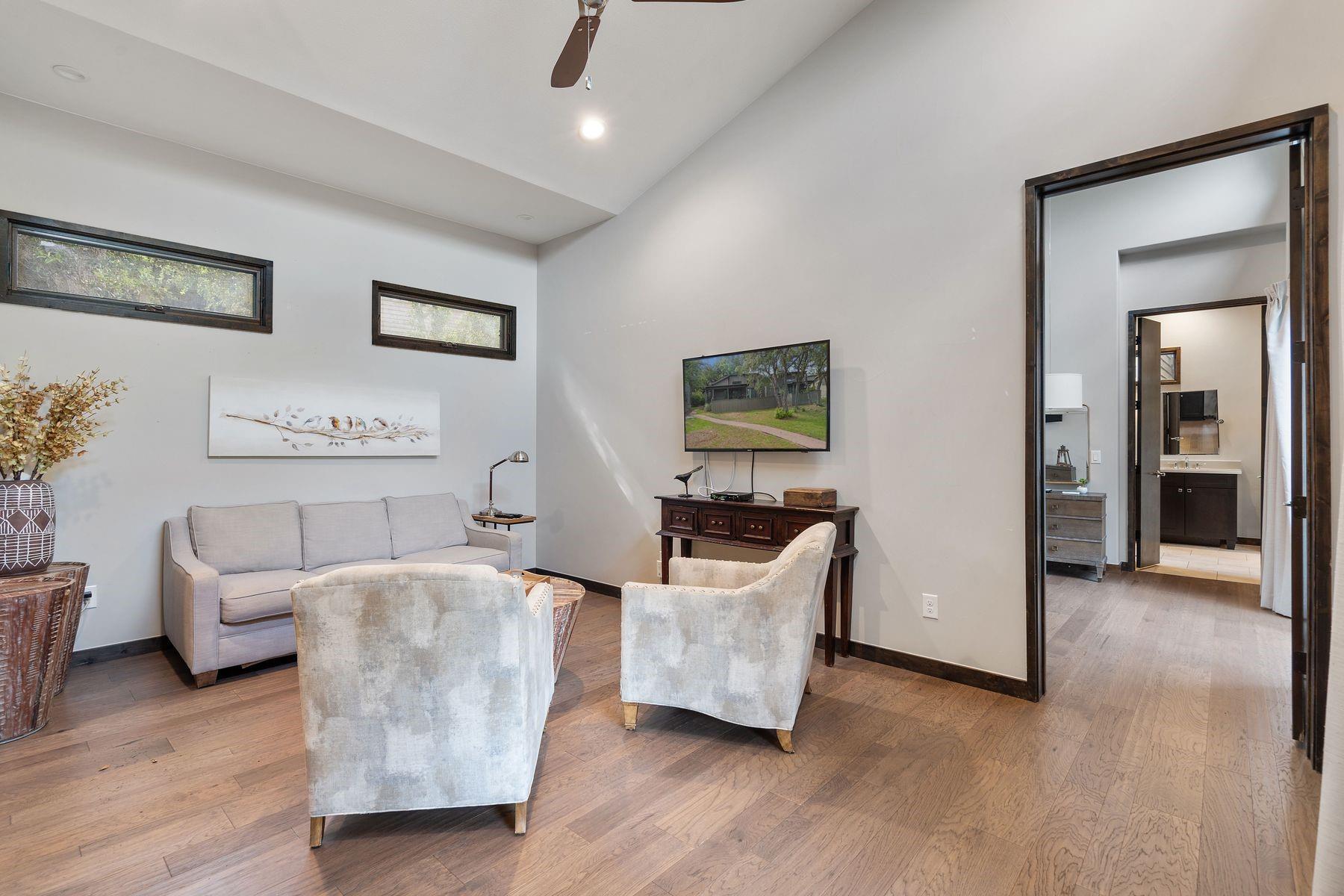 2113 Barbaro Way Spicewood TX 78669