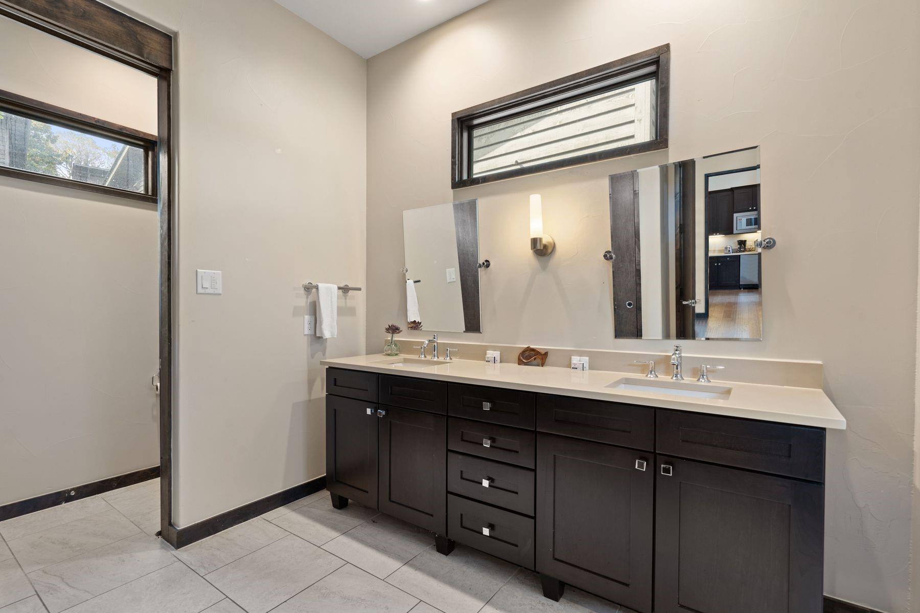 2113 Barbaro Way Spicewood TX 78669